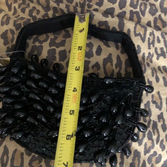 LA REGALE Black Formal tear drop Beaded Sequin mini bag Clutch NWT - Picture 8 of 13